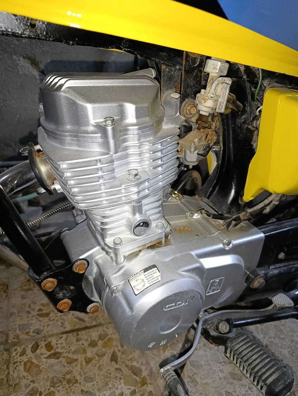 سلام عليكم ارشا موديل 15 تعمير كله غراض نامه 24 مكينه مبدل بيها بستم وولفات نشطه ومابيها خلل بيها بريك عمبار خلفي بالرجل  اوراق وكاملة مكاني ناصرية مركز سعرها 825 وبيها مجال للشراي ***********
