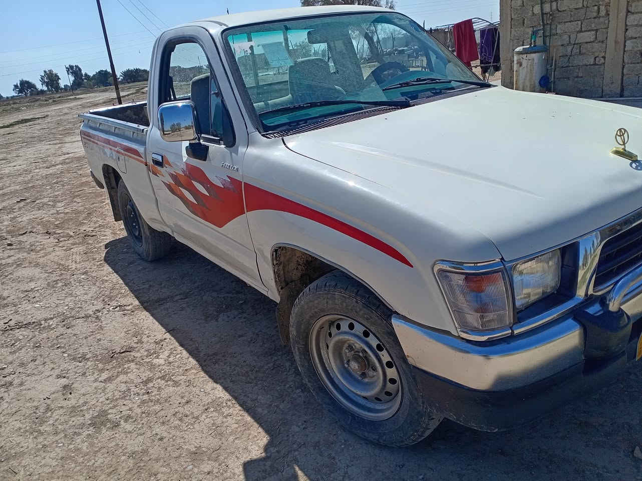 بيكم 98 رقم صلاح الدين سنوية 2028 سيارة مكلوبة محرك يصرف صدر جديد تخم تاير جديد كهربائيات كلهة شغالة كير اكسل شركة امبدل بيهة فقط بس بنيد سعر 65 رقم الهاتف ***********
