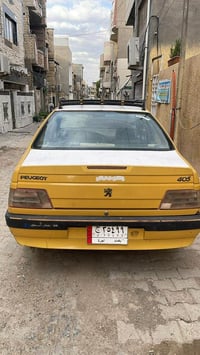 بيجو لميس مديل ٢٠١٥ بيهاا حرك بالباب السايق وجاملغ وباب خلف السايق اي ...