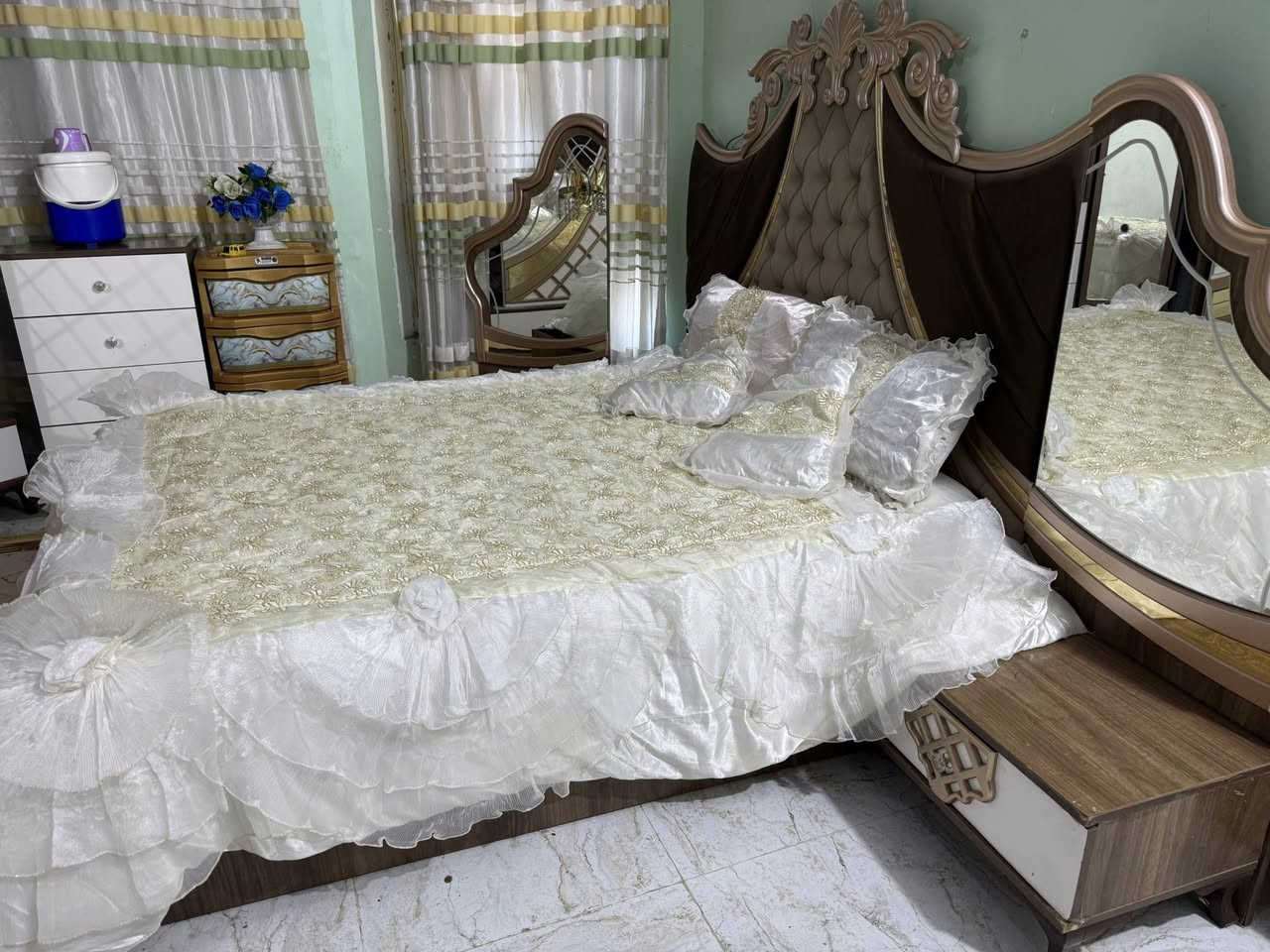 للبيع غرفة نوم تركي   نظيفة سعر الشراء مليونين ونص سعر البيع ٥٥٠ وبيه مجال بسيط مع دوشك ونزله


**إذا كنت صاحب هذا الإعلان وتريد حذفه لأي سبب، رجاءا أرسل رسالة إلى الدعم الفني**