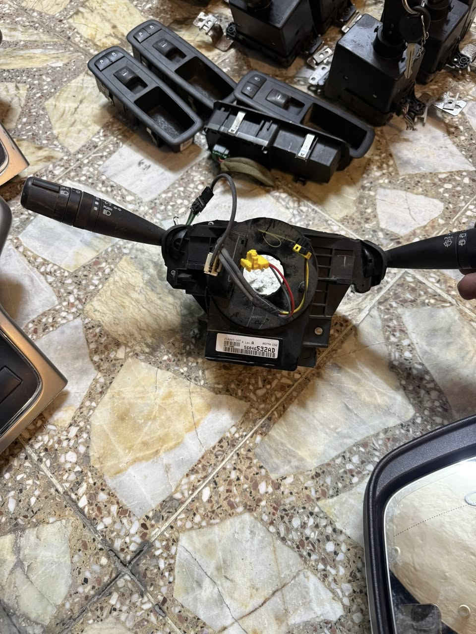 السلام عليكم📣📣📣📣💥💥💥💥❤️❤️❤️❤️
تم بعون الله وصول محركات دوج وجيب جميع لاحجام والموديلات 3600 و24000 3800 3300مع كيرات وادوات صدر والعقول وقواعد فيوزات دكم جام جوزات تشغيل شريط استيران لوحات التبريد كمبريسرات كهربائيات  بفظل الله كلشي متوفر💥💥💥
عنوانه الطالبيه مقابل لاستداره الثانيه يساراا محلات المولى🌹🌹
الفرع الثانيه شارع الظلال بعد تقاطع النهضه شركه الوهران🌺🌺
متواجدين بالفرعين باذان الله حتى يوم الجمعه👍👍
من الساعه 8:00 صباحا الى 5:00 عصرااا⏰⏰⏰
الجمعه من 9:00 صباحا الى 2:00 ظهراا⏰⏰
توجود ورشه للصيانه🛠️⚒️🔨🪛🛠️⚒️
توجد خدمه للتوصيل جميع المناطق والمحافظات🚕🚖🏍️🏎️
 للاستفسار ***********☎️☎️☎️
او مراسلتنا ماسنجر 🟥
او واتساب🟩
الله يحفظكم ويعمر حلالكم يارب🤲🤲
