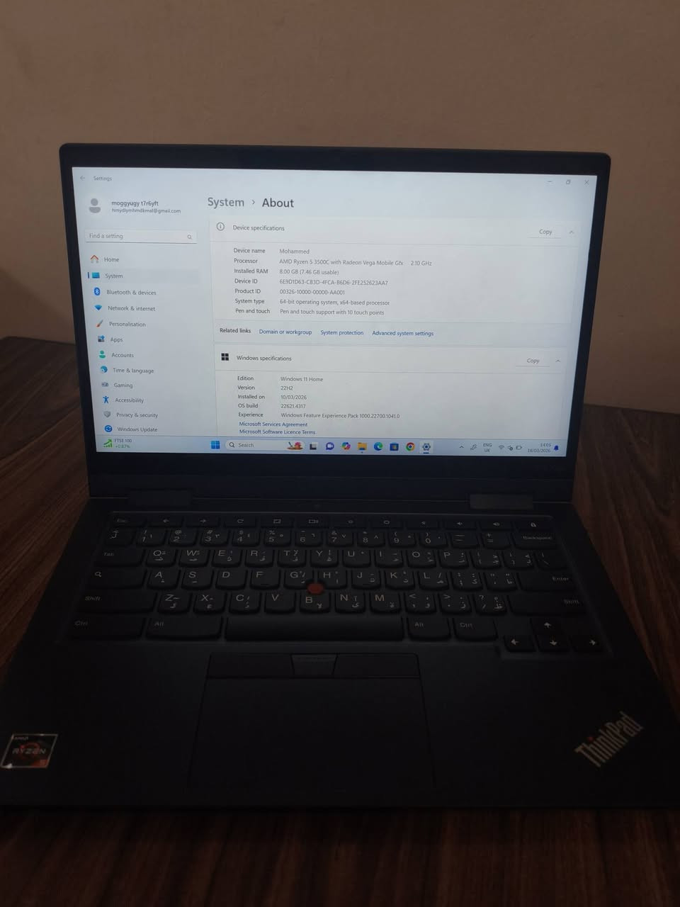 لابتوب لينوفو thinkpad
المعالج AMD Ryzen 5 3500C (سرعة 2.10 GHz)
الرام 8 GB DDR4
الهارد 128 GB SSD
كرت الشاشة AMD Radeon Vega Mobile Gfx
الشاشة تدعم اللمس (Touch Support) 60 Hz
قلاب 360 درجه يصير ايباد 
النضافه كدامكم واضحه 
مناسبة للدراسه والاستخدام المكتبي الاكسل وغيرها..
السعر 250 الف
المكان بغداد السريدات 
التواصل واتساب او خاص ***********
