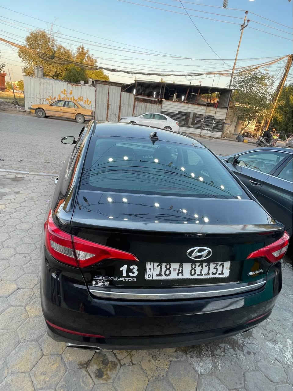 السلام عليكم 
سوناتا مديل 16 امريكي لون اسود سياره نضيفه مال جناي حادثه جاملغ امامي وبنيد فقط وجه الغد صوب اليمنه مصلح وجه فقط يعني شي قليل سياره نضيفه جداً الله يشهد سياره مال جناي الياخذه ميذ عليه دينار واحد مكاني النجف الاشرف حي المهندسين رقمي *********** النجف, العراق
