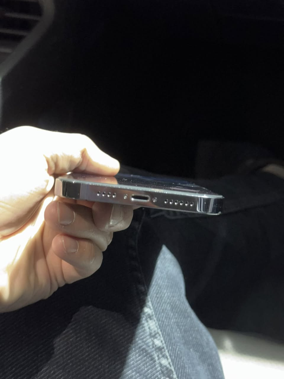 سلام عليكم 
ايفون 14 برو ماكس دبل سيم كامل أشياء 
للبيع
256 كيكا 
جهاز مامفتوح جدا نضيف بطاريه ٨٦ 
دبل سيم
اي استفسار ***********
سعر ٩١٠
