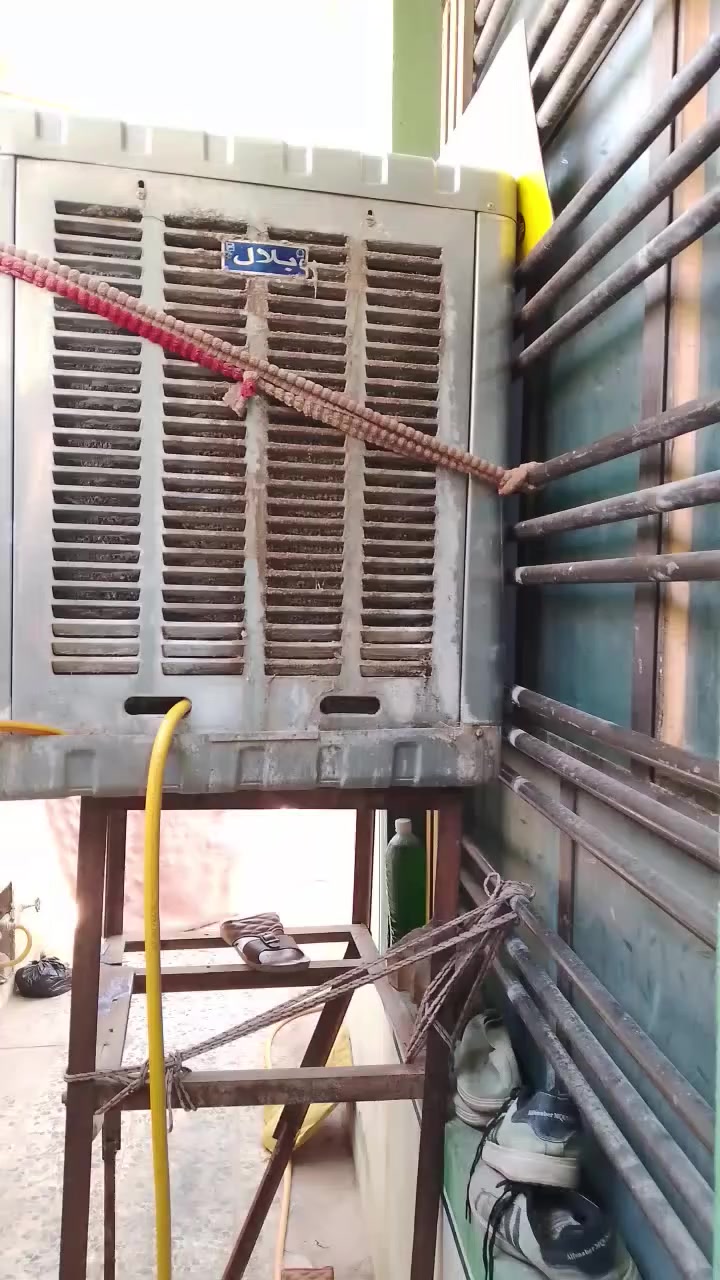 آلُـۜسـۨۚ(✋)ــِۖلُأمٌ ؏ـليۜـ(💜)ـكـۜم وݛحـٍّْـٍّْ⁽😘₎ـٍّْمهہ الًـًٍۖـٍـٍۖ(☝)ٍۖـًٍٍٍّـًٍلۖهًٍۖۂ وبـۗـۗـۗـۗـۗـۗركۧۧــۧۧۧۧۧـۗـۗ(ۗ😇)ـۗـۗاتهۂ 

مبردة حجم كبير للبيع اوامراوس بمروحة عمودية حديد كبيرة كوفة حي ميسان 
شغالة مابيهكل زنجار


**إذا كنت صاحب هذا الإعلان وتريد حذفه لأي سبب، رجاءا أرسل رسالة إلى الدعم الفني**