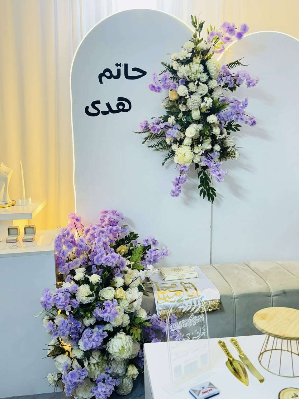 كوشه متكامله للبيع
السعر مليون 

شغل يد خشب ثكيل 

وبيها مجال 

توصيل ماعندي  مابيها اي ضرر صار ٥ اشهر من مسوتها

سبب البيع مكان ماعندي مكاني ديالى


**إذا كنت صاحب هذا الإعلان وتريد حذفه لأي سبب، رجاءا أرسل رسالة إلى الدعم الفني**