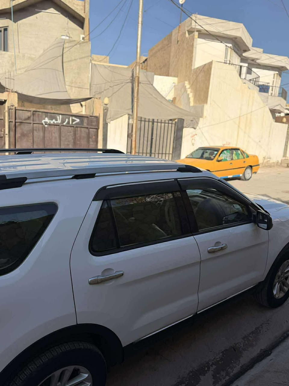 فورد اكسبلور ٢٠١٣ صبغ باب واحد صبغ شركة نيفا رقم اربيل سعر ١٤٠ للاستفسار ***********
