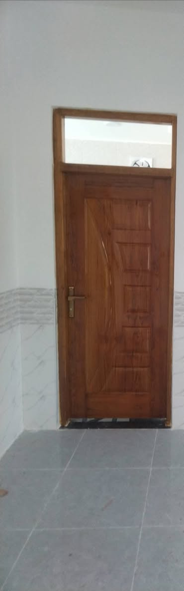 السلام عليكم اشتغل اكافت البوب وابنسب الاسعار باب مشدود وكامل ومصبوغ معه صبغ جرجوبه سعر١٠٠
*********** واتساب
