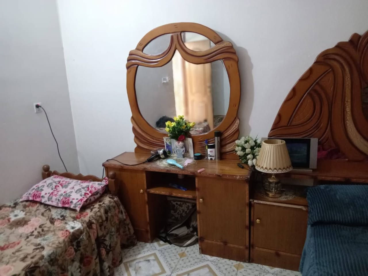 الغرفة ٥٠٠الف بيها مجال


**إذا كنت صاحب هذا الإعلان وتريد حذفه لأي سبب، رجاءا أرسل رسالة إلى الدعم الفني**