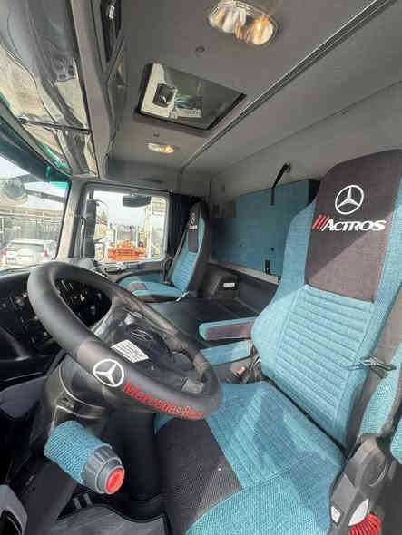 للبيع اكتروس عقرب قاطره ومقطوره حجم 4144
الموديل 2009 معلايه 19 رقم بصره باسمي
كير كهربائي
مكينه 4144 لاتنقيص ولاتبخير 
السياره تخم تاير كفاله عامه مابيها نقص برغي كبل للعمل
المكان بابل الحله 
السعر 11 شده 
للاستفسار ***********
