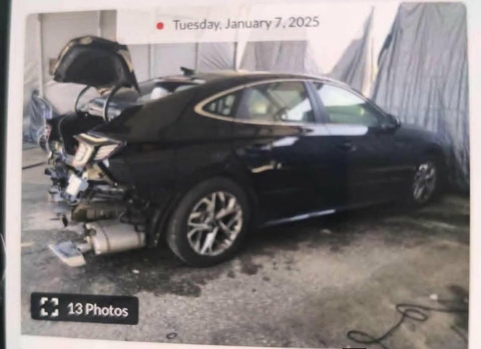 سوناتا موديل 2023 ماشية 48ميل حادث فقط خلفي قبق جنطة باقي كفالة دهن مالته ادينول أقوه نوعية …..سعر172  ورقة وبيه مجال للطيبين ***********
