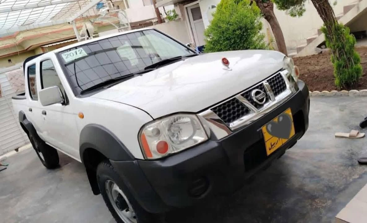 ئۆتۆمبێل : نیسان 

مۆدێل2007 
گێڕو مکینەو دبڵ ئەکسلی بەشەرت
 
ســــعر $ یەک کۆمێنـت بکە راســـتەوخۆ بــۆ دێـــت🟢

سەنەوی بەسەرچووە  
ڕەقەم هەولێر
چملخی سکنی پێشوەیە  ساردە  
بەینی دەرگای ساق و دەرگای دوای سایەق کەمێکی پێوەیە بۆیاخە 

ژمارەی خاوەن سەیارە 👈: ***********
