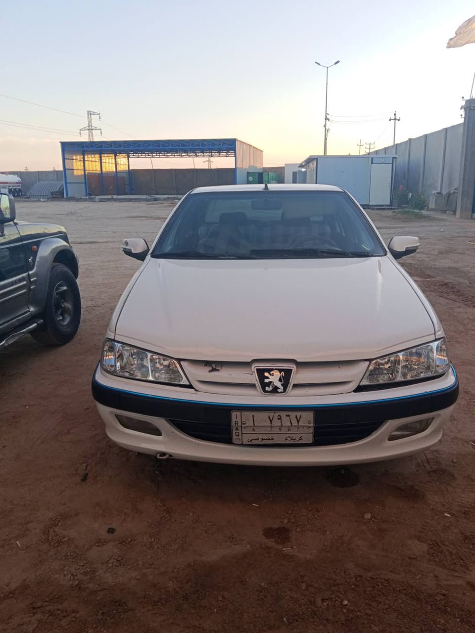 بيجو بارص موديل 2011 السيارة جاهزه تخم تاير تبريد شغال كير و مكينه مكفولات رقم كربلاء تحويل ثاني يوم بيها جاملغ خلف السائق صبغ فقط و الباقي كفاله مكاني ب الكوت *********** الشراي يتصل السعر 33 و بيها مجال
