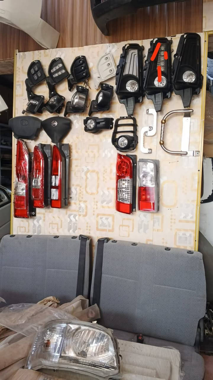 الشركة العالمية علي الفريجي جميع قطع الغيار الهايس والنيسان متوفر لدى العالمية🌏
جام بك لايت وجام لايت كل الموديلات
كسره وعطش المدخل الثاني شارع الكورسات
توصيل الى جميع أنحاء العالم
***********
***********
***********
