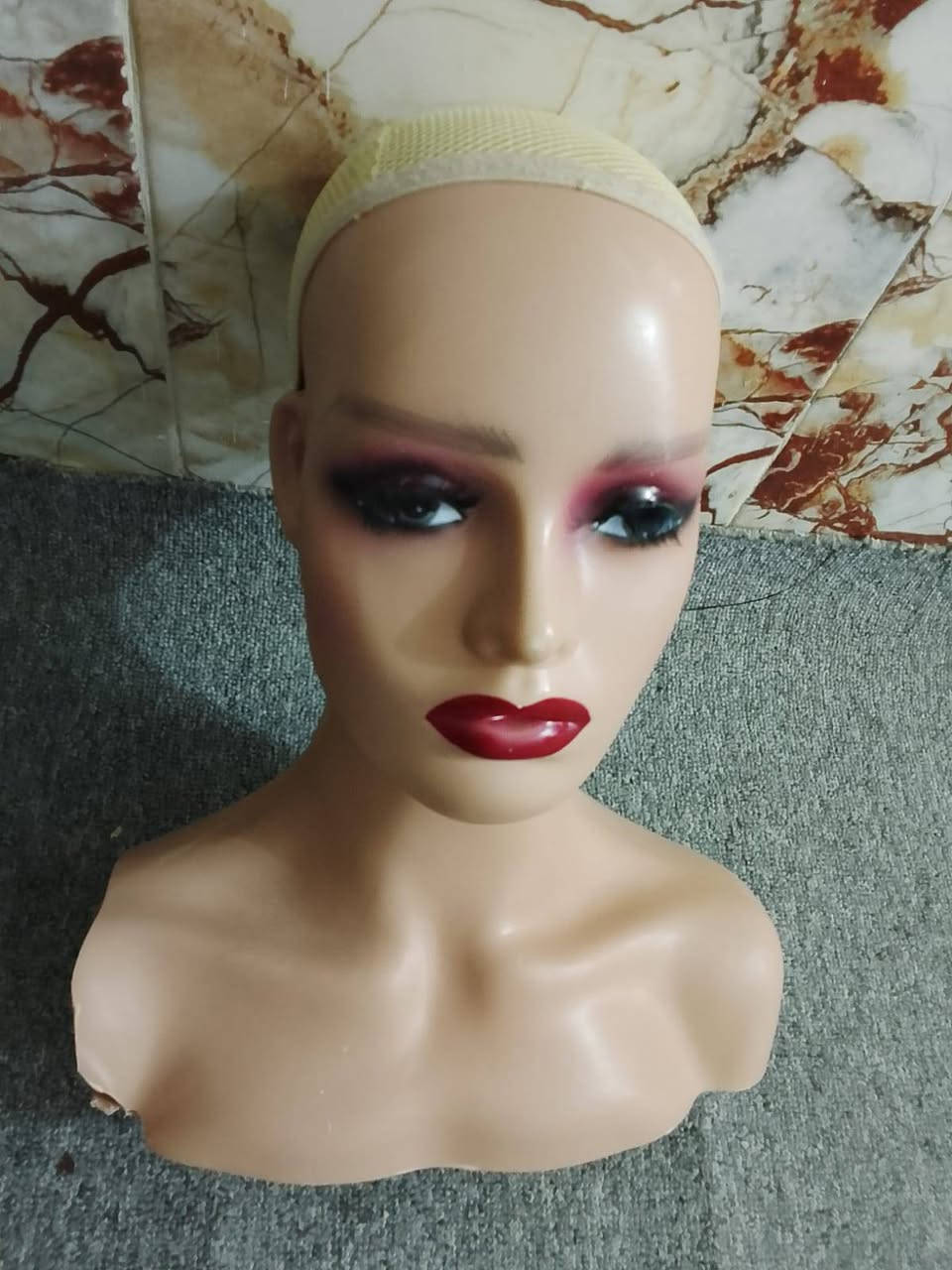 شلعه5 قطع  رؤس ملكان + ستاند  تستخدم لعرض الشعر الباروكات ولقبعات والنظارات  وغيرها مم الاكسسوارات  سعر 20 مع توصيل


**إذا كنت صاحب هذا الإعلان وتريد حذفه لأي سبب، رجاءا أرسل رسالة إلى الدعم الفني**