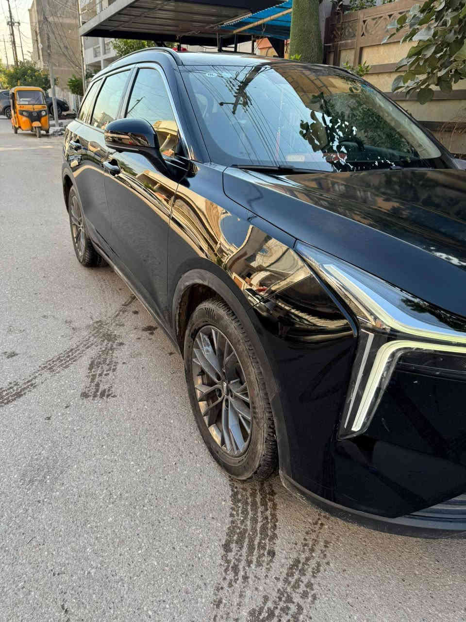 سياره بيس تون T55 موديل 24 مكفوله أستخدام قليل ضمان خمس سنوات لون أسود فتحة سقف بنوراما مري شفط كير لمس سبع سرعات محرك 1500 تيربو مانع أنزلاق فور ويل ويل كب كشنات جلد  أطفاء ذاتي حساسات ست كامرات
كامرات بالمري مكلف بالنشر ***********
مكاني بغداد حي الجهاد السعر عراقي مو دولار هذا  23 مليون بغداد, العراق
