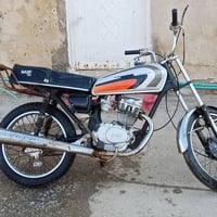 البيع سعر 200الف.     07764623081