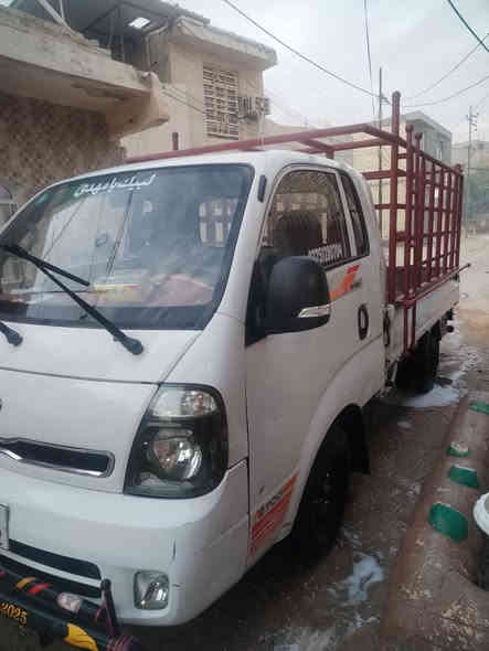 سلام عليكم كيه حمل ٢٠١٨ مفتوح ما بيه لا ضربه ولا صبغ تبريد نقصه بس غاز رقم بغداد انكليزي سنويه جديده صدره قبل شهر بدله تخم تاير جديد سبير مامي جديد محجر تفصال جديد ما مستعمل صار سبوع من شده سياره بسمي تحويل نفس يوم بكاني كربلاء سعر ١٢٢ بيه مجال طبيبن تصل *********** بيه سياره حصه كاز كل محافطات
