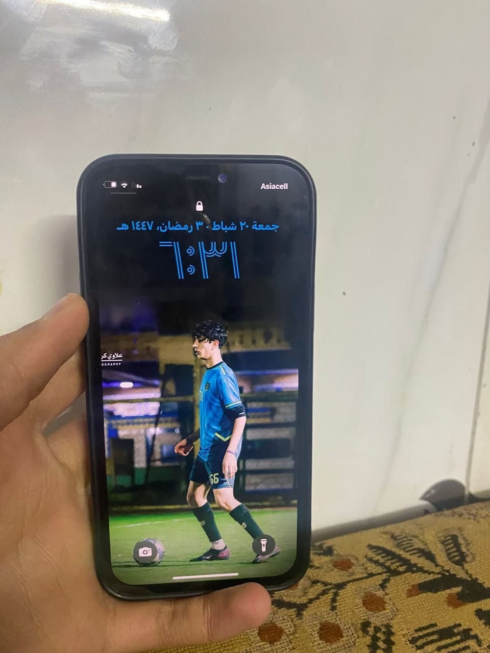 آيفون 12 برو جهاز نظيف كله شغال.                                               جهاز مبدل شاشه اصليه مال تفصيخ
بطاريه اصليه مال تفصيخ 
فيس ايدي شغال كلشي شغال 
سعر 325 بي مجال 
مكاني بغداد البياع تواصل ***********
