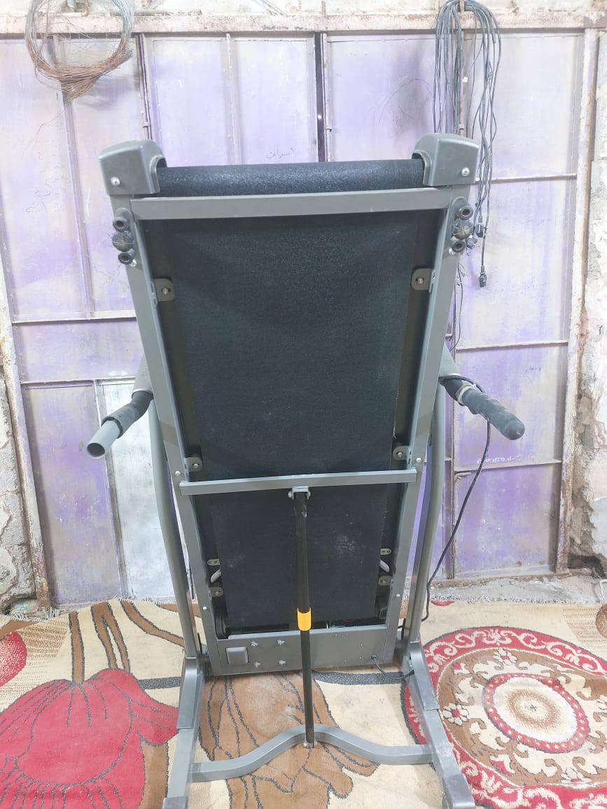 جهاز جري للبيع وزن 130 كيلو مكان بغداد البلديات
ومتوفر توصيل مجاني بغداد شغال ع الفحص سعرة 200وي توصيل


**إذا كنت صاحب هذا الإعلان وتريد حذفه لأي سبب، رجاءا أرسل رسالة إلى الدعم الفني**