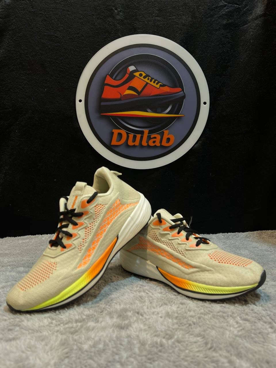 متوفر احذيه جميع الماركات
وجميع انواع القياسات 
احذيه بيج اشتريته او التهيت بدوامي وتركته يتوفر ما يقارب 200 قطعه رجالي واطفال ونسائي ابيعهن كلهن وبسعر الجمله  وهذني شكم نموذج نشرتهن بصور الي حاب يعرف الي حاب يجي ويشوفهن والي حاب يتفضل عله الخاص يعرف تفاصيل اكثر *********** متوفر واتساب ومتوفر فيس
