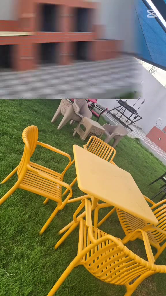 سلام عليكم
منتجع فيونا 🌴
منتجع جاهز بالكامل 
مسابح عدد ٢ كبار + اطفال
غرف عدد ٢ مكيفه 
صاله مكيفه 
مطابخ عدد ٢
صحيات 
حدائق ٢ كبار 
العاب اطفال 
فيشه + بليارد 
باربكيو + ميز طعام عدد ٤ 
للاستفسار اتصل ودلل ***********
