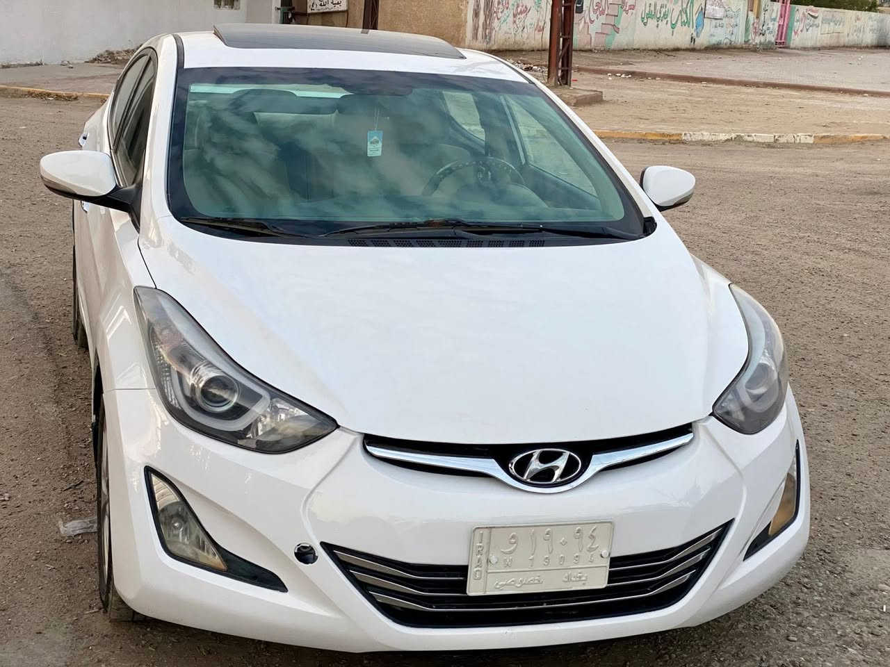 النترا خليجي ٢٠١٥
فول مواصفات 
فتحه  
تبريد قطعتين 
لد امامي خلفي 
خمسه ويل 
فول تحكمات 
داخل صاج 
اشاير بلمري +مري شفط
كفاله عامه من الصبغ والتبديل 
رقم بغداد 
سعر ب١٣١ وبيها مجال 
رقم ***********
