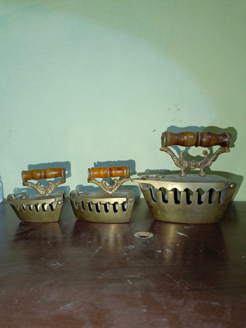 مصغر اوتي فحم نحاس سيت ثلاث قطع ثلاث احجام السعر 45 الف توصيل داخل الموصل فقط  للاستفسار اتصال ***********
