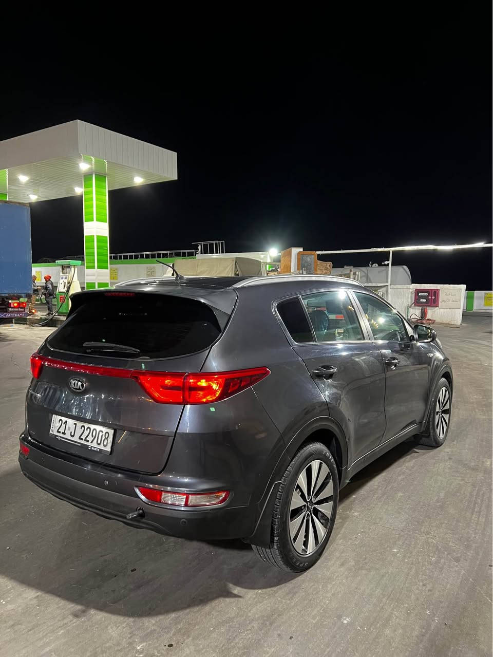 بيع أو مراوس سلام عليكم كيا سبورتج 2017
وارد كوري مكفوله من الضربه والصبغ والتبديل بيه بارد بسيط موضح بالسونار 
محرك 1600 مكينه كير شركه ما مفتوح 
صدر تبريد ثلج بسمي رقم سليمانيه سنويه 
مجدده لل2029 تحويل ثاني يوم 
*********** بغداد, العراق
