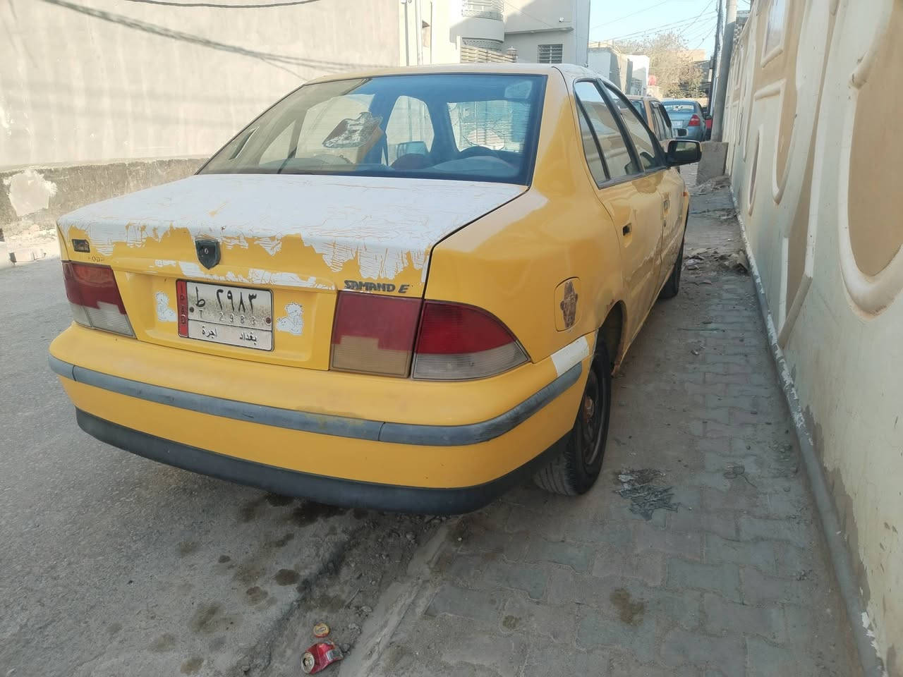 سمند موديل 9
*********** 
اشعندك مراوس 
سياره شغاله عوزها شي بصيط ترتيب السعر 15
