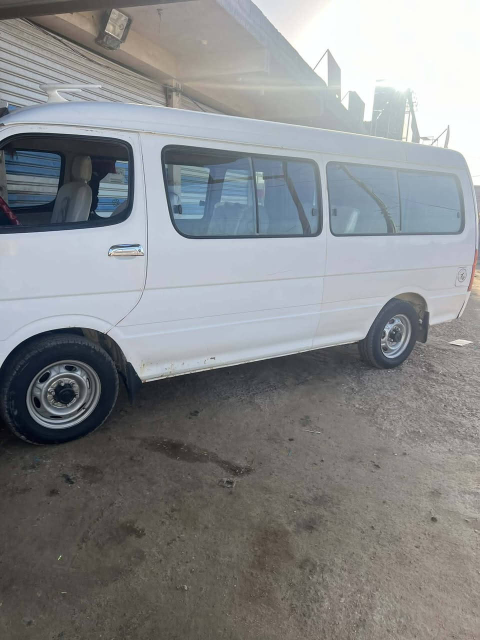 سلام عليكم جنبي H1 للبيع موصليه موصليه
مكينه كير اكسل كفاله 
تخم تاير دوشمه عامه 
تبريد محور 17 سياره ما تصرف عليها ربع 
للاستفسار ***********
ملاحضة/ مكلف بالنشر
