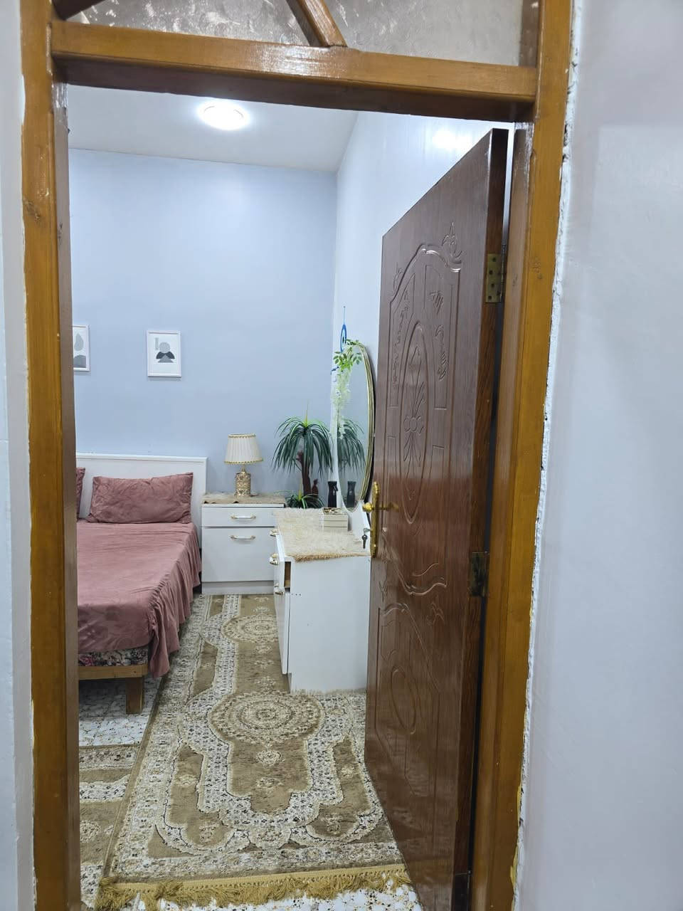 بيت للبيع طابو صرف  100م واجهية5نزال20
مكان الزعفرانية حي الامانة رقم القطعة 495
السعر 140بي مجال قليل 
الاستفسار 
***********
يتكون من طابقين
طابق الاول
ستقبال
مطبخ
صالة
صحيات
غرفة نوم
طابق الثاني 
غرفة نوم 
صحيات
