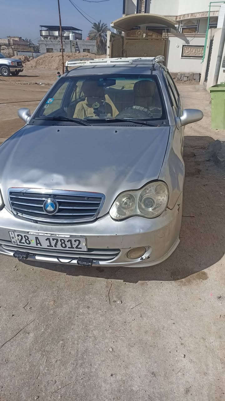 سلام عليكم سياره سي كي للبيع
السعر 30 عنوان بصره شط العرب 
گير ومحرك كفاله حدادين 100٪

 ***********
