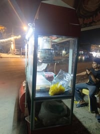 عربانة حب وشاميه وجبس جاهزه من كل شي تايرات دواره شغل توصاه درجه اولى ...