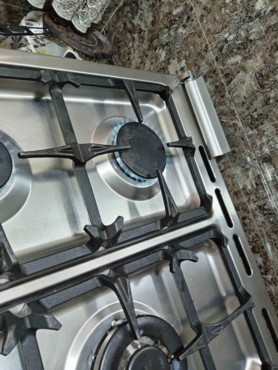 السلام عليكم طباخ جديد استعمال شهرين للبيع المكان صغير السعر 300


**إذا كنت صاحب هذا الإعلان وتريد حذفه لأي سبب، رجاءا أرسل رسالة إلى الدعم الفني**