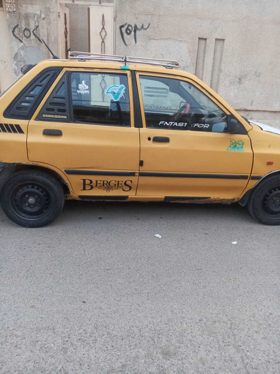 سايبه للبيع 2014  محرك مازده السعر  25 بيها مجال  
المكان الجانب الأيمن ***********
