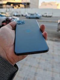 آيفون ١١ برو ماكس • ٢٥٦ • بطارية ٨٩%
