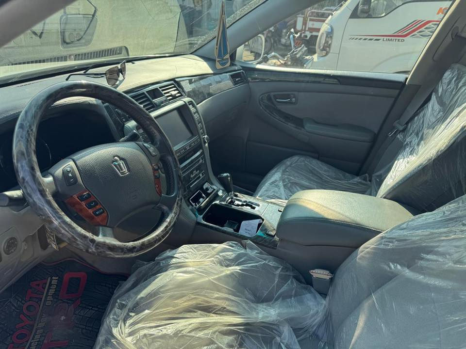 أدوات أدوات أدوات …
بيع سريع سعر 30 ورقة …
شاهين 2004 مكصوصة كصتين متومة بغداد سنوية عضم عاج  شرط دك حاسبة وبأي مرور يعجبك 
شباب سعرها مناسب الي يدور اقل خلي يدور غيرها 
سعرها ثابت ثابت ثابت . 
باقي التفاصيل اتصل ***********
