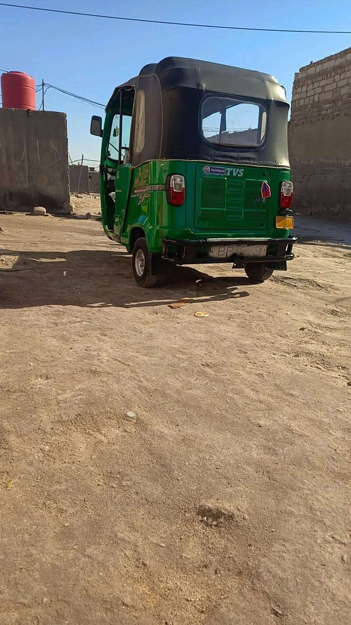 تكتك البيع 2022ب شهر 10 كفاله عامه مستعجل ع بيعته حيل رايده ب 7او 800 انتصال وتساب ***********
