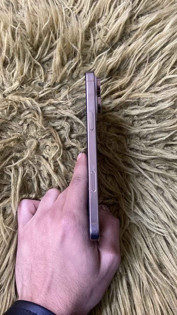 سلام عليكم 16pro mex تلفون شرق اوسط ماستر بطارية 92 ذاكرة 256 جديد بمعنا لكلمه نضافه100%100 ومكفول من كلشي لا تصليح ولا شخط ولا اي شي تلفون مال بيت وسيمكرت شغال مو الكتروني عنواني بغداد الدورة السعر 1380 وبي مجال 
وهذا رقمي بي واتساب هنا ما اجاوب ***********
ولي يشوف لتلفون غالي خل يشوفه بل محلات جاي يبيعو ب 1450
