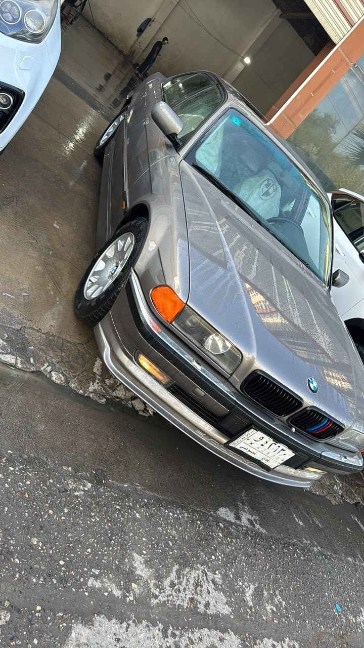 سلام عليكم اخوان مكينه وكير تبترونك 744حاويه
صبغ جديد دواخله حلوه موجودات الصور السياره كفاله من الضربه بس صبغ السياره تبريد ثلج مكاني بابل سعره 87
رقمي *********** وبي واتساب اقره التفاصيل وشوف وخابرني واذا اشوف سعره غالي خلي كلام طيب وتحياتي للجميع
