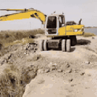 حفاره للبيع السعر 120موديل 98حجم 165المكان التاجي رقم موبايل 078041221...