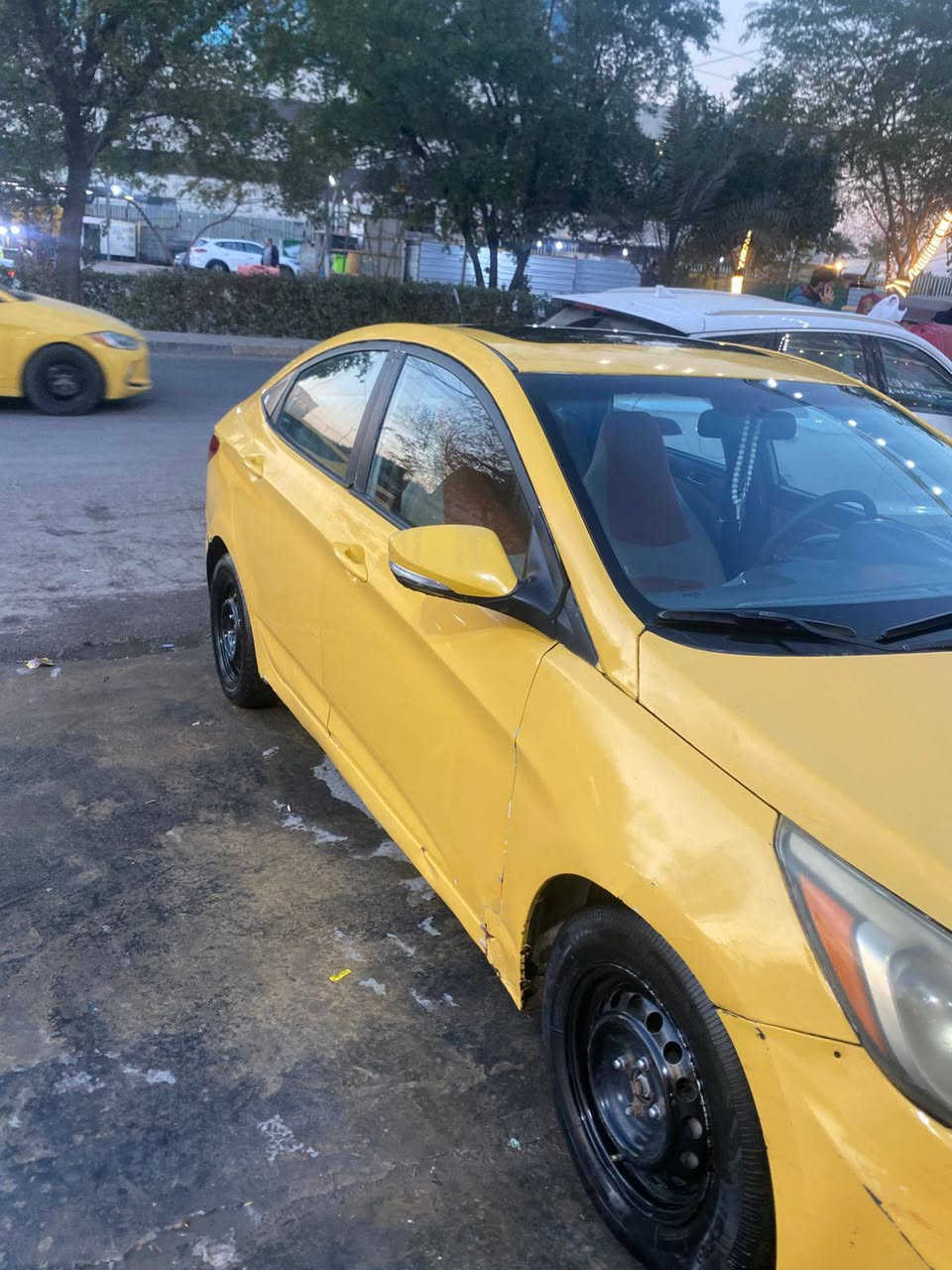 اكسنت مديل ١٤ بسمي مدفوع هيئة ٢٠٢٥ كير محرك بحالة جيدة بيها ضربة بالجاملغ الخلف السايق والتكمه 
السعر ٦٨ 
الاتصال على الرقم  ***********
متواجد في البنوك او الامين
