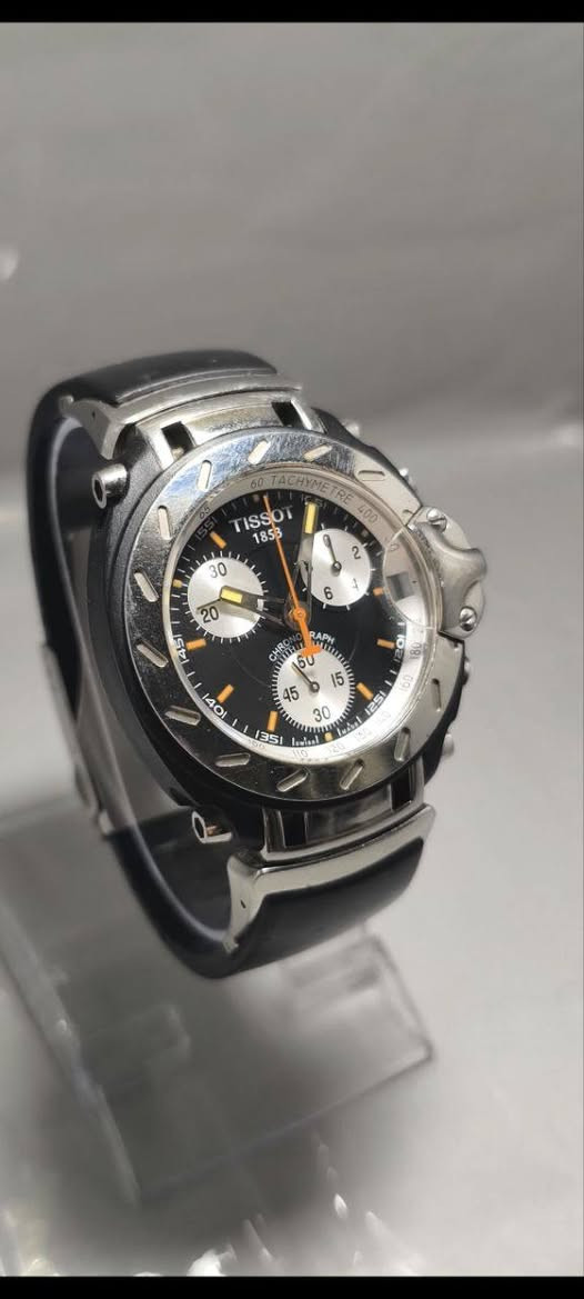ساعه تيسوت تريس سويسري اصل
كرونجراف 
قطر 44
ساعه نضيف جامتها شخط ما بيها
السعر 225 الف متوفر توصيل جميع محافظات العراق


**إذا كنت صاحب هذا الإعلان وتريد حذفه لأي سبب، رجاءا أرسل رسالة إلى الدعم الفني**