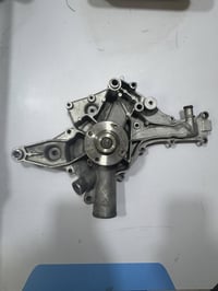 واتر بم محرك V مستعمل اصلي يرهم ام عيون وغواصة   سعره 35   07775158591