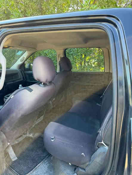 سلام عليكم للبيع فقط
دوج رام 2018 
محرك 5700 هيمي
ماشيه 47 الف حقيقي
رقم اربيل بسم شركه شرط التحويل
السياره فئه كلاسك
باب طويل بدي قصير
السعر مناسب جداً
مكان السياره بغداد
***********
