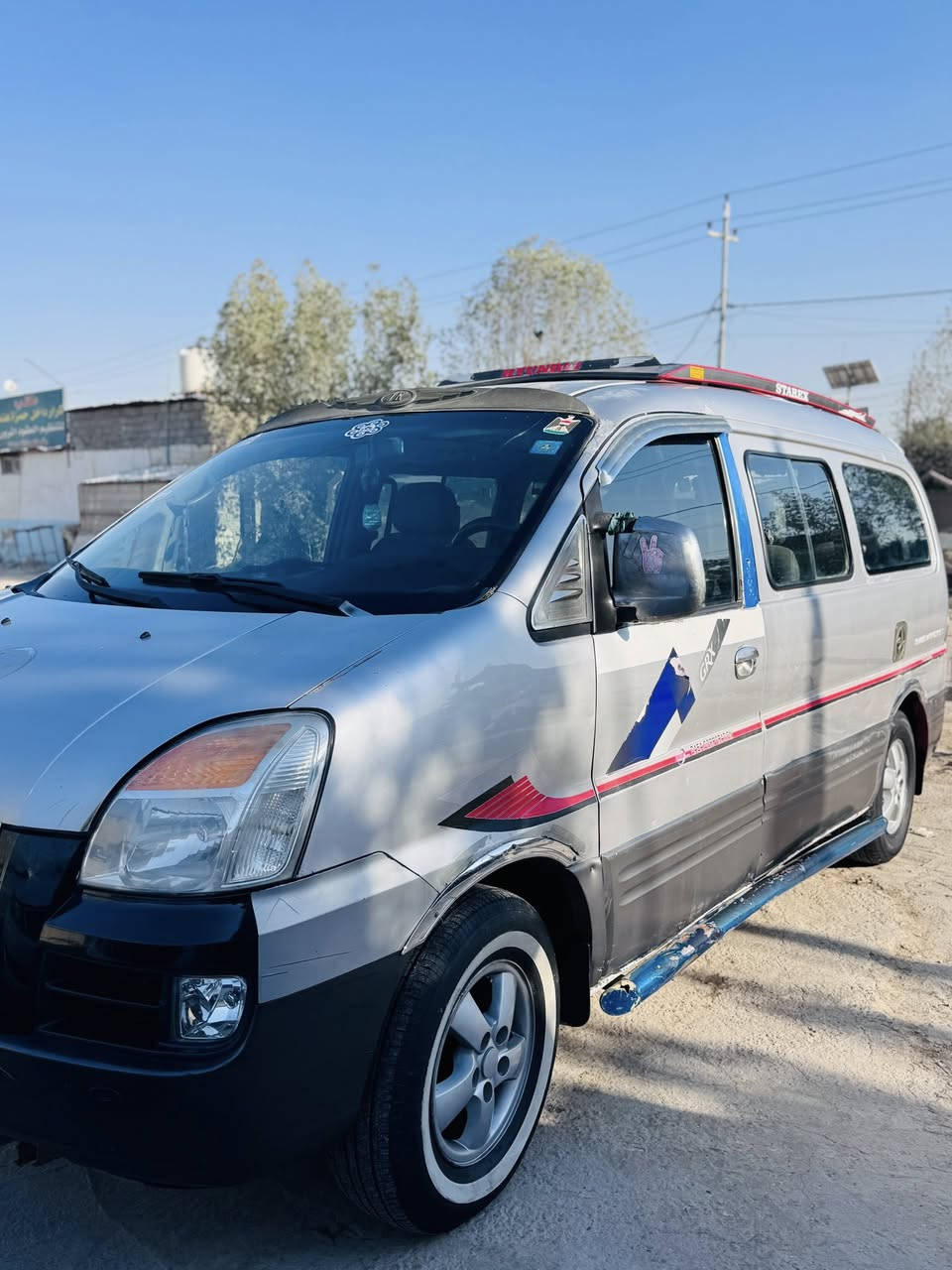 السلام عليكم ستاركس للييع موديل 2006 بغداد الماني محرك
مفتوح كير عادي تخم تاير شاصي واحد معمر شي قليل مكينه جديده 
مكفوله من الصبغ والضربه السعر 70 وبيه مجال قليل العنوان بابل 
***********/
***********
