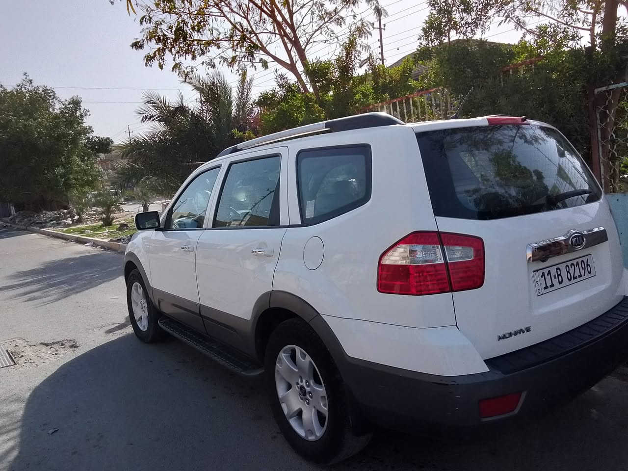 كيا موهافي بغداد 2011
فول مواصفات كفاله عامه شرط 
محرك كير بلادي  مكفولاات شرط 
صدر تخم تاير  نضيفه حيل  رايدهه ب 128 
***********
