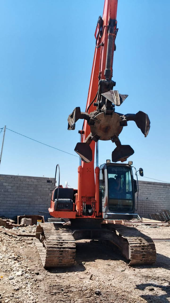 عــــلئ بـــركة الله …
#ZAXIS_2006_210_HITACHI

#حالة الوكالة كلشي وضع الشركة🇯🇵

#محرك 6 سلندر بم ونوزل 

#الـــعنوان واسط الكوت 📍.

الأستفسار ***********📞

الأستفسار ***********📞
