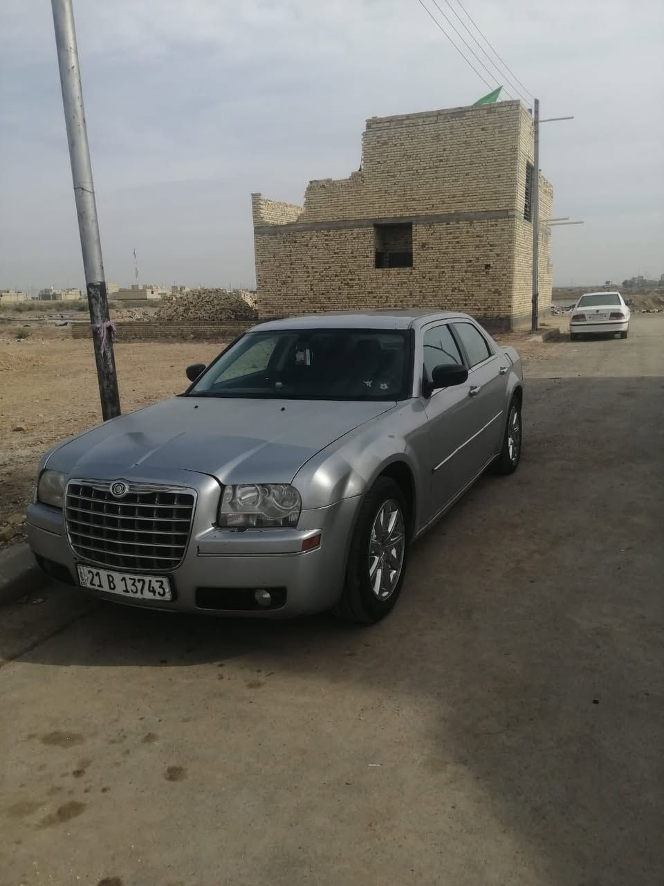 سلام عليكم 🫡 أوباما موديل 2009 أصل كير ومكينة جديد تبريد ثلج تخم تاير جديد حدادي 70% سعر السيارة 90 ورقه￼ مكان السيارة ميسان￼ رقم الهاتف ‭٠ ٧٧٧ ٢٥١ ٢٣١٢‬
